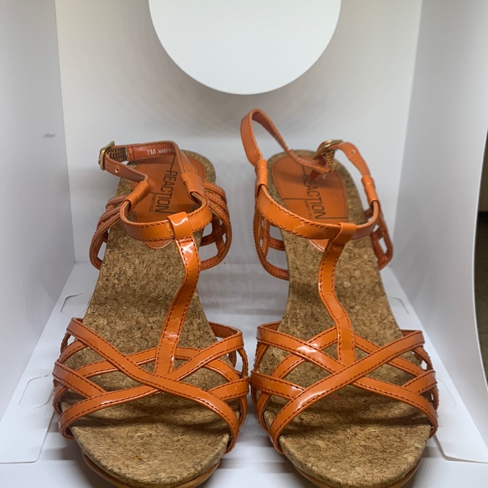 Reaction by Kenneth Cole. Orange. Size 7.